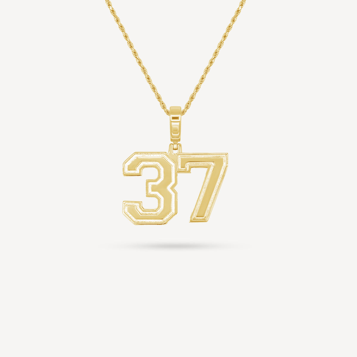 Gold Presidents Pendant and Chain - #37 Zaquwon Moss