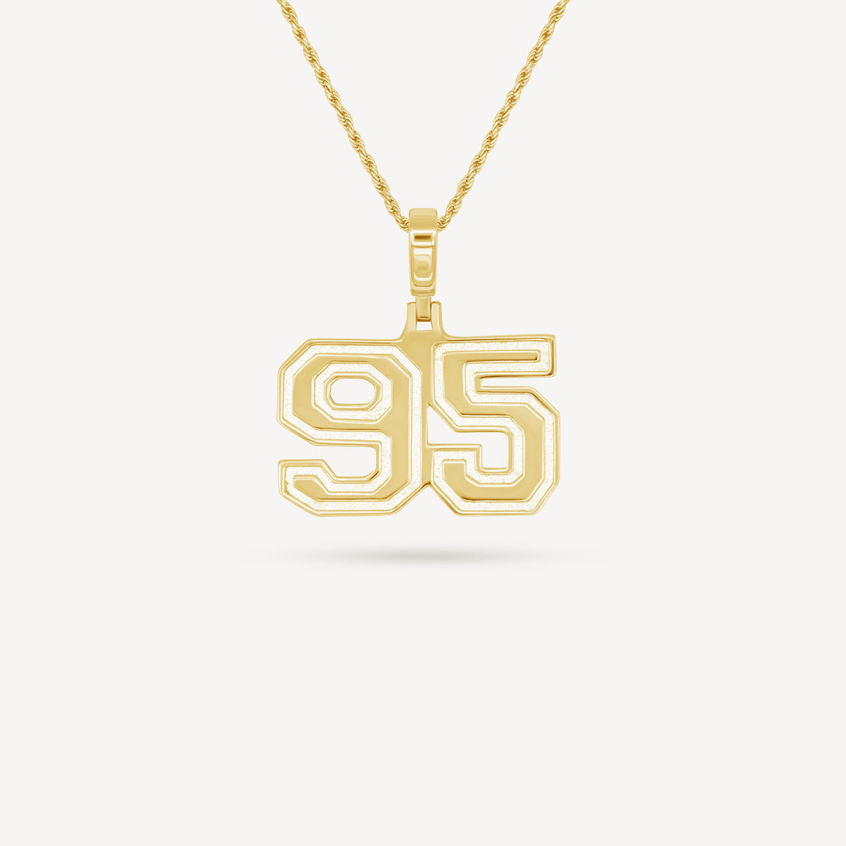 Gold Presidents Pendant and Chain - #95 Levontae Jacobs