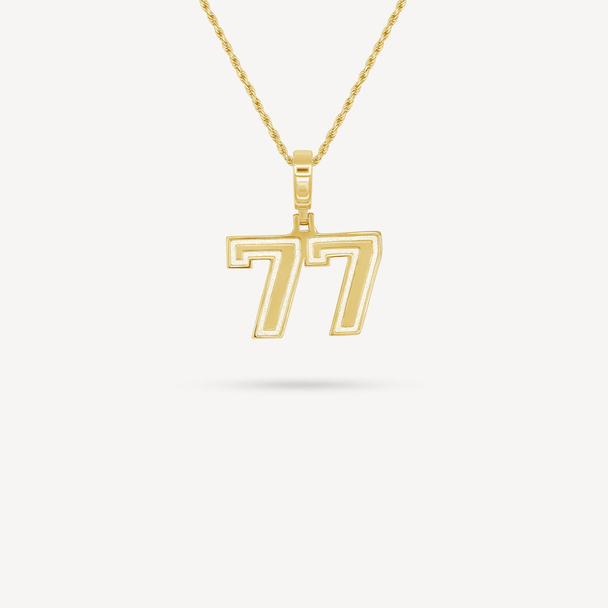 Gold Presidents Pendant and Chain - #77 Devin Morris